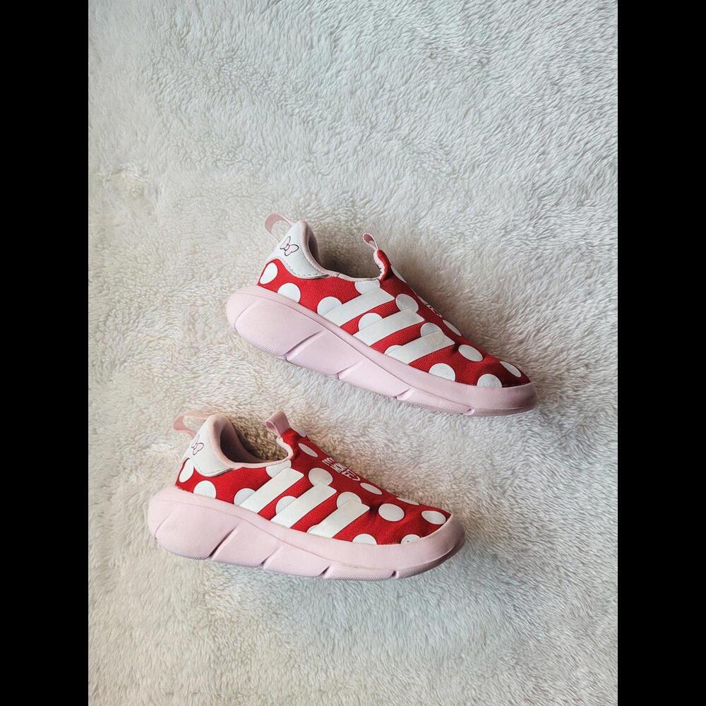 Adidas Mono Fit Minnie Sneakers
